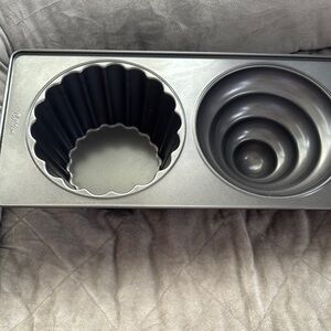 Wilton Cake Pan
